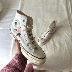Converse Women's White Floral High-Tops